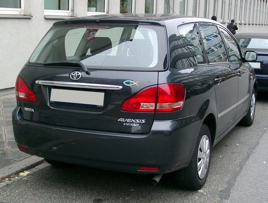 Toyota Avensis 150 D-CAT BVA6 LOUNGE 5 PORTES Diesel