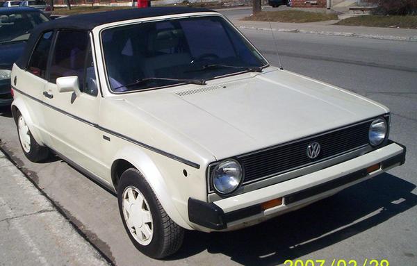 Volkswagen Golf Cabriolet 140 CH S&EACUTE;RIE SP&EACUTE;CIAL CUP Diesel