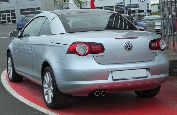 Volkswagen EOS 122 CH EOS Essence