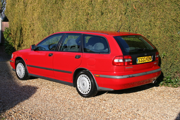 Volvo V40 113 CH SUMMUM Diesel