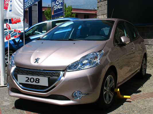 Peugeot 208 1.4 HDI 68CH BVM5 STYLE Diesel