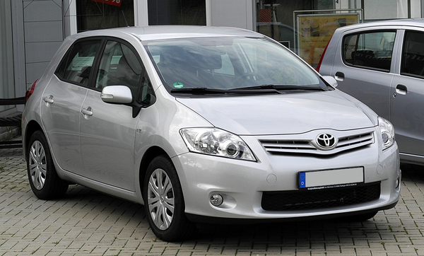 Toyota Auris 90 CH DYNAMIC Diesel
