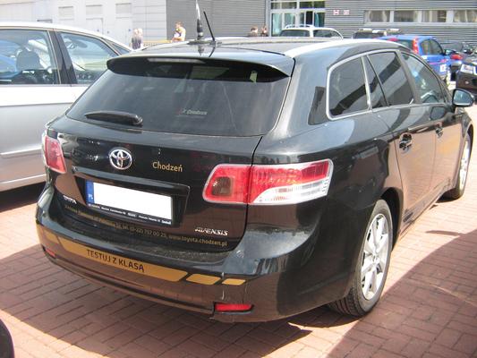 Toyota Avensis 124 D-4D FAP MC ACTIVE SW 5 PORTES Diesel