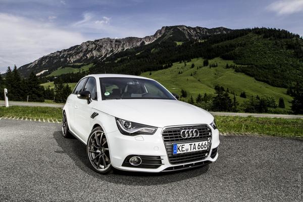 Audi A1 Sportback 90 CH ATTRACTION S TRONIC Diesel