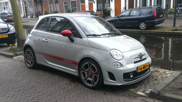 Abarth 500 ABARTH 500 1.4 TURBO 16V T-JET 135 CH Essence