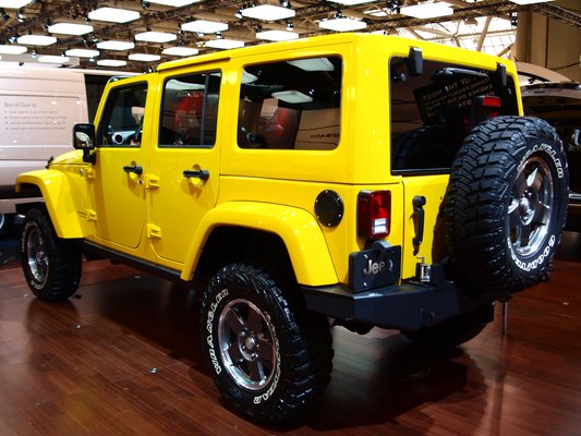 Jeep Wrangler 200 CH SAHARA S&EACUTE;RIE LIMIT&EACUTE;E PLATINIUM EDITION A Diesel