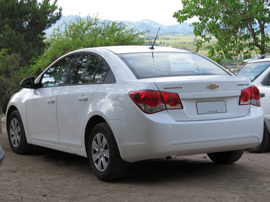 Chevrolet Cruze 100 CH LS+ Essence
