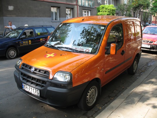 Fiat Doblo DOBLO PANORAMA MAXI 1.6 MULTIJET II 105 CH DPF Diesel