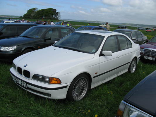 BMW 528 I 528I 245 CH LUXURY Essence