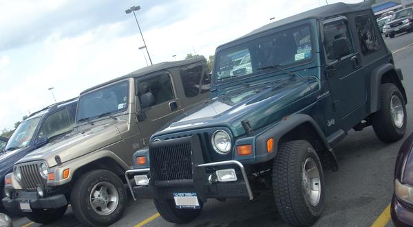 Jeep Wrangler 200 CH SAHARA Diesel