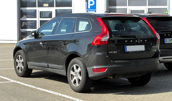 Volvo XC60 XC60 D4 181 CH S&S SUMMUM GEARTRONIC A Diesel