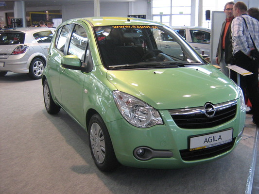 Opel Agila 1.2 - 94 CH EDITION A Essence
