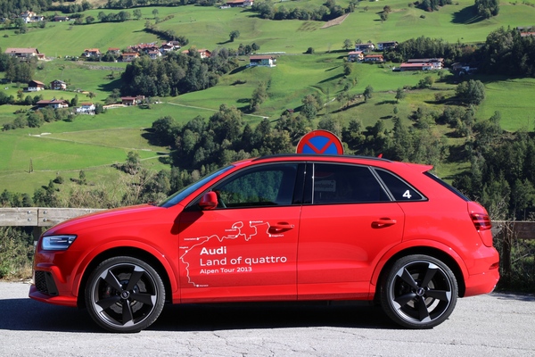 Audi Q3 1.4 TFSI 150 CH AMBITION LUXE Essence