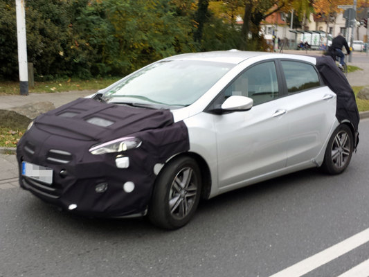 Hyundai i30 110 CH PACK SENSATION Diesel