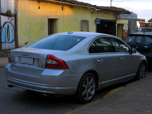 Volvo S80 S80 D5 AWD 215 CH MOMENTUM GEARTRONIC A Diesel