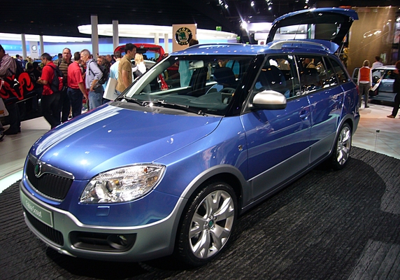 Skoda Fabia Combi FABIA COMBI 1.2 TSI 90 CH GREENTEC AMBITION Essence