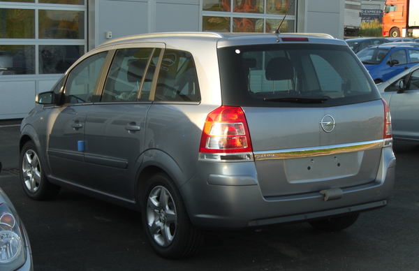 Opel Zafira 125 CH CONNECT PACK Diesel