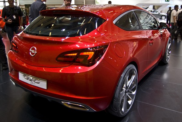 Opel Astra GTC 110 CH EDITION Diesel
