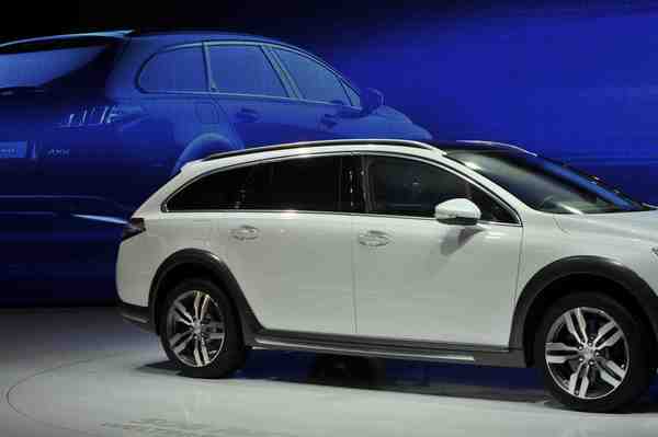 Peugeot 508 RXH 163 CH RXH Essence / Electrique