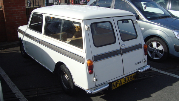 Mini Clubman MINI CLUBMAN 98 CH ONE A Essence