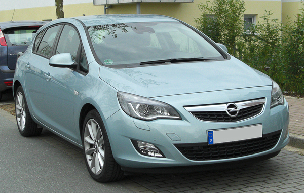 Opel Astra 1.6 CDTI 110 ECOFLEX S/S BUSIN. CONNECT 4 PORTES Diesel