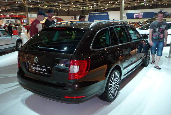 Skoda Superb Combi 170 CH LAURIN & KLEMENT DSG Diesel