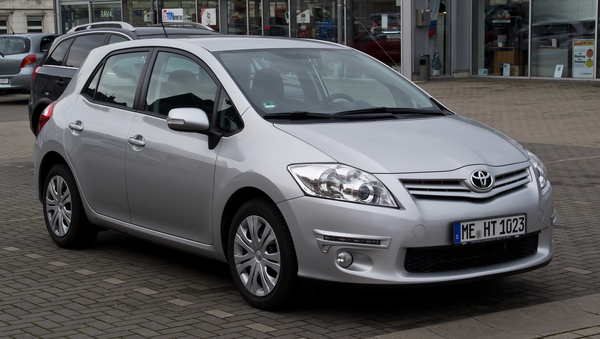 Toyota Auris 90 CH DYNAMIC Diesel