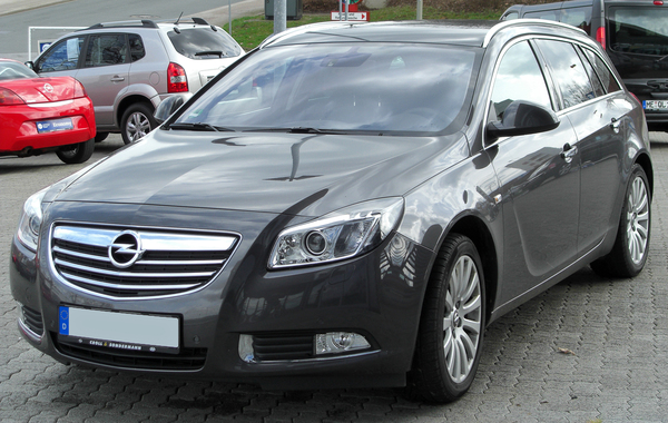 Opel Insignia 140 CH EDITION Essence