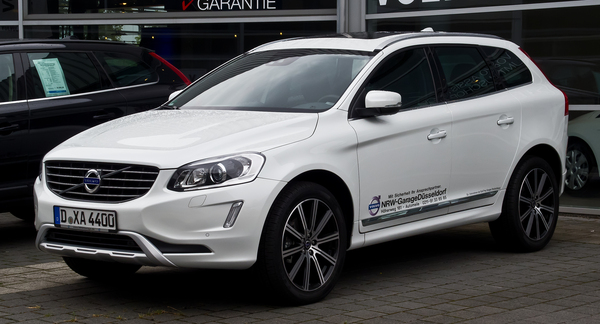 Volvo XC60 XC60 T5 245 CH S&S SUMMUM GEARTRONIC A Essence