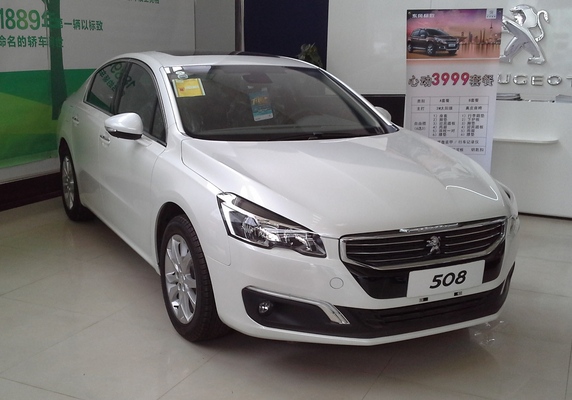 Peugeot 508 1.6 THP 155 AUTO FÉLINE 5 PORTES Essence