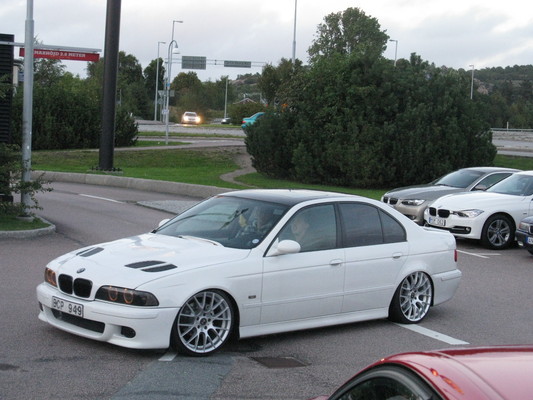 BMW 528 I 528I 245 CH MODERN Essence