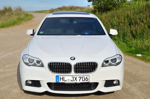 BMW Série 5 TOURING 518D 150 CH LOUNGE Diesel