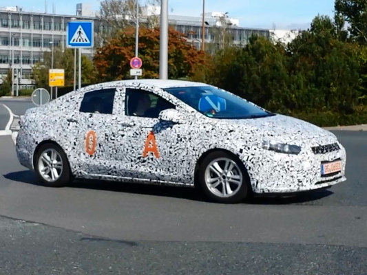 Chevrolet Cruze 1.7 VCDI 131CH S&S LTZ 5 PORTES Diesel