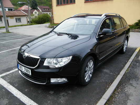 Skoda Superb Combi 140 CH AMBITION Diesel