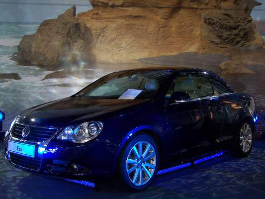 Volkswagen EOS 211 CH CARAT DSG6 Essence