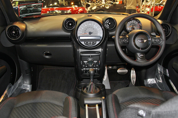 Mini Cooper D MINI COOPER D 116 CH PACK MINI BUSINESS Diesel