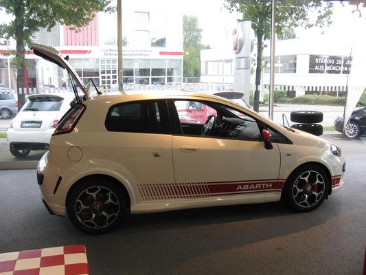 Fiat Punto 69 CH YOUNG Essence