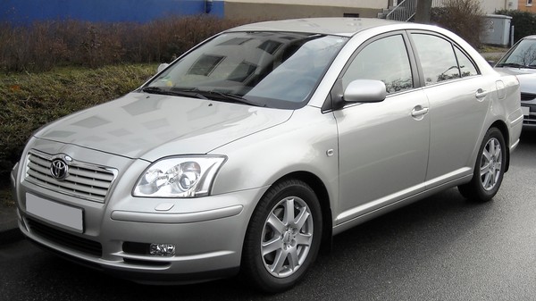Toyota Avensis 124 D-4D FAP MC BUSINESS SKY LIMITED ED 5 PORTES Diesel