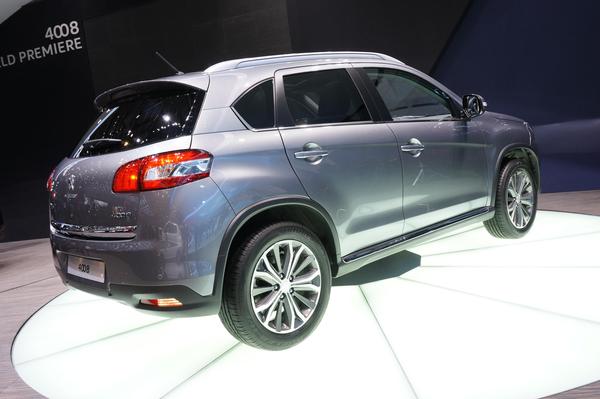 Peugeot 4008 1.8 HDI STT 150CH FAP BVM6 Diesel