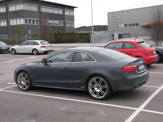 Audi A5 2.0 TFSI EU6 225 QUATTRO S TRONIC AMBIEN 2 PORTES Essence