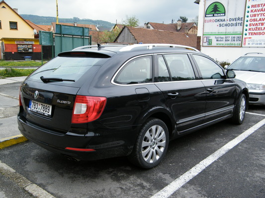 Skoda Superb Combi 170 CH ELEGANCE Diesel