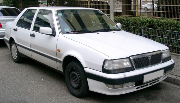 Lancia Thema 286 CH EXECUTIVE A Essence