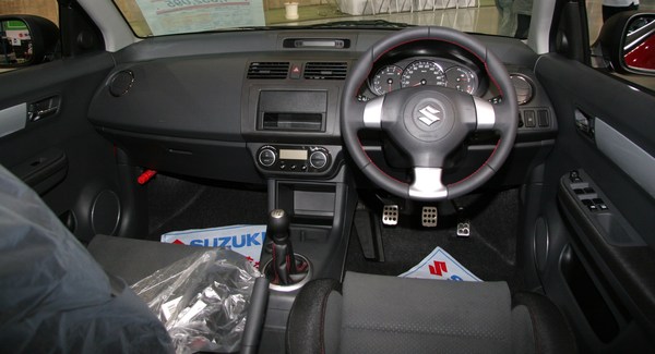 Suzuki Swift Sport 136 CH 5 PORTES Essence