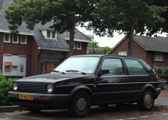 Volkswagen Golf 7 122 CH CARAT Essence