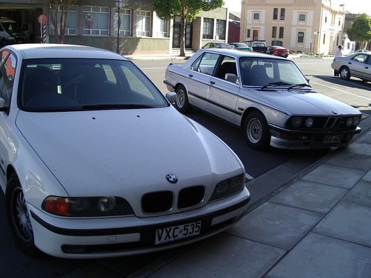 BMW 528 I 528I 245 CH LUXURY Essence