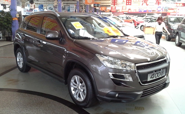 Peugeot 4008 4008 1.6 HDI STT 115CH FAP BVM6 Diesel