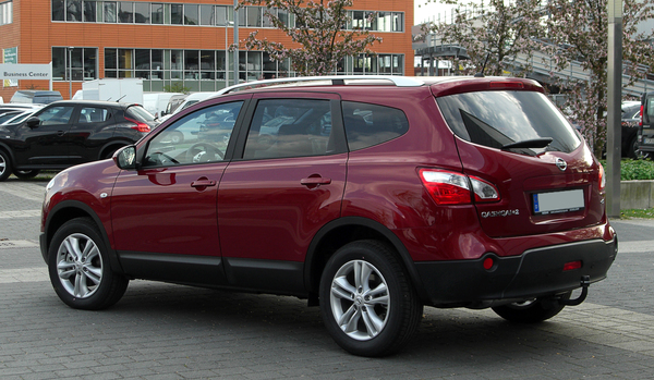 Nissan Qashqai+2 117 CH 360 Essence