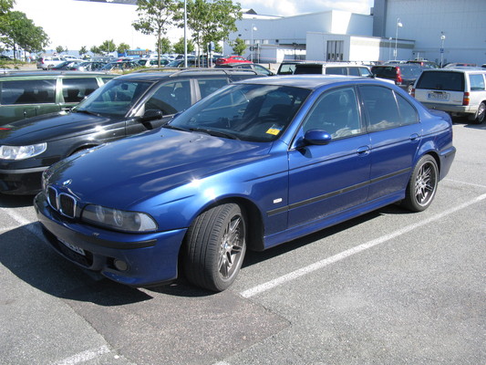 BMW M5 M5 560CH M DKG7 Essence