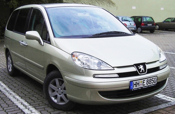 Peugeot 807 2.0 HDI 135CH FAP STYLE Diesel