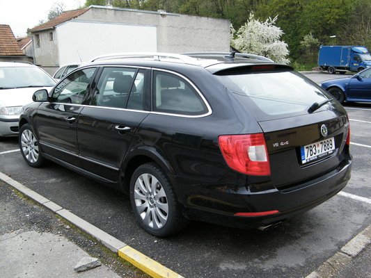 Skoda Superb Combi 170 CH ELEGANCE DSG Diesel